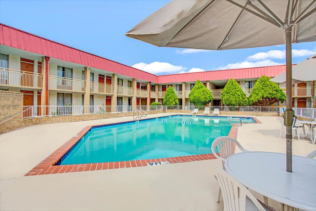 Knights Inn Memphis Airport Exterior foto